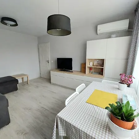 Apartamento Family- Constanta, La Intrare In Mamaia