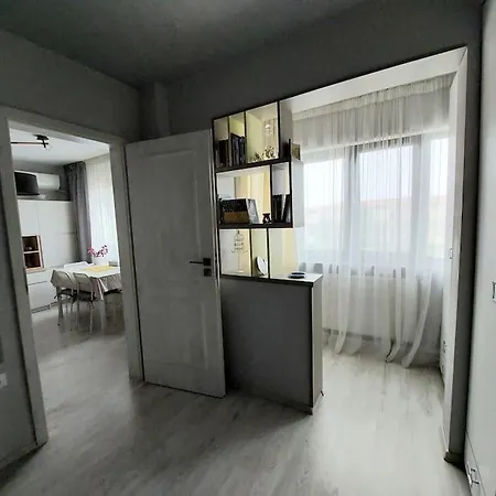 Apartament Family- Constanta, La Intrare In Mamaia